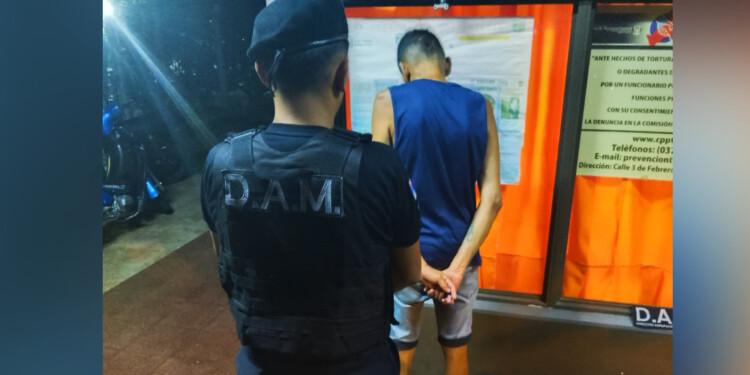 TRAS LAS REJAS. El agresor fue detenido por atacar a su hermano en una pelea.