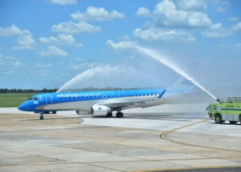Luego de 13 años inactiva, volvió la ruta aérea Resistencia-Iguazú