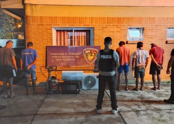 Cinco detenidos en investigación de dos robos