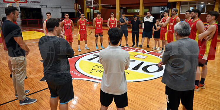 PREPARACIÓN. El Oriental ya trabaja pensando en la tercera categoría.