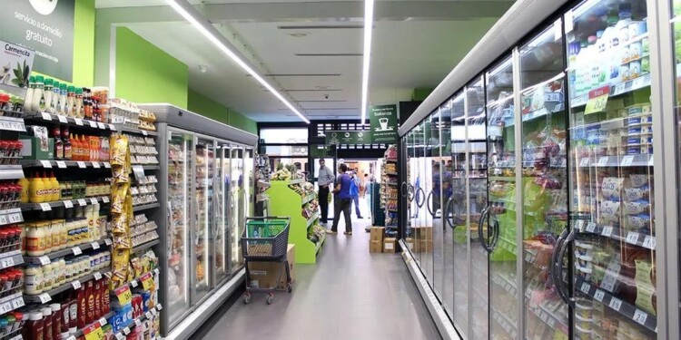 REFRIGERACIÓN. Las heladeras y aires acondicionados son los artefactos que más consumen energía en los comercios.
