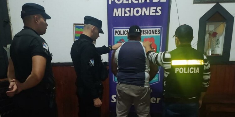 DETENCIÓN. Ese mismo día el hombre fue detenido mientras que le secuestraron un cuchillo y ropas con sangre.