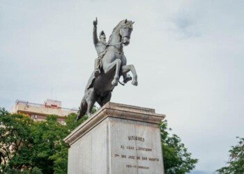 Posadas conmemoró el 246º aniversario del natalicio del General José de San Martín