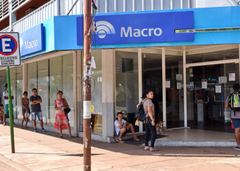 Error administrativo dejó sin el sueldo a 118 docentes