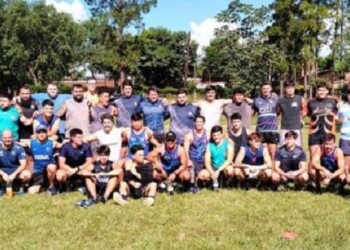 “Trabajamos para que tengan la cabeza de un jugador profesional”