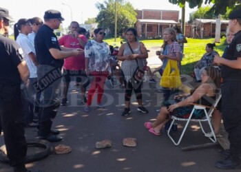 Vecinos se manifestaron en reclamo de seguridad: “Cada vez estamos peor”