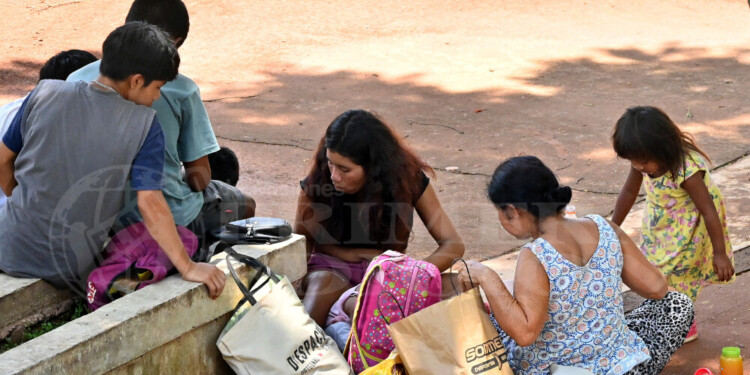 COMPLEJO PANORAMA. Hay familias que no quieren regresar a sus aldeas y no se las puede obligar a irse.