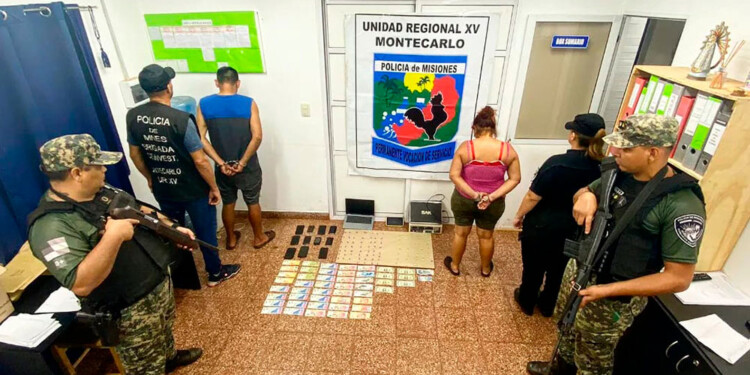 Detuvieron a Rubén T. de 41 años y a Sandra C. de 37.