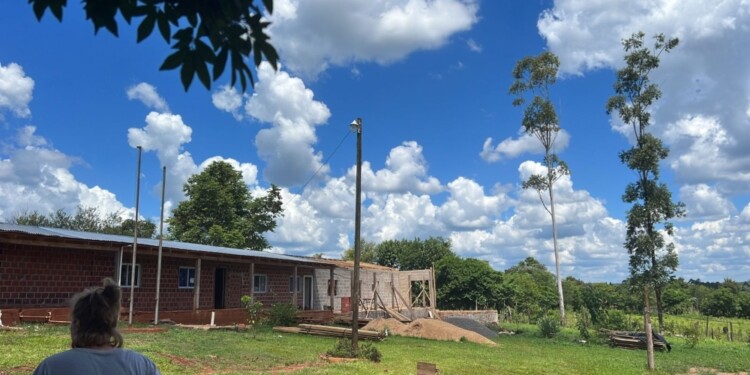 UNA AUTOGESTIÓN. En la EFA San Ignacio de Eldorado la comunidad se encarga de reacondicionar los espacios.