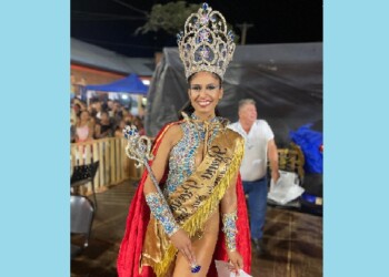 Jennifer Jardín es la nueva Reina de los Carnavales Misioneros