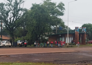 Docentes del MPL se movilizan en Montecarlo