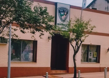 Policía apartado de su cargo por presunta implicación en robos y estafas