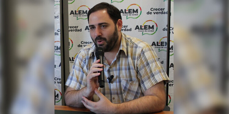 Matías Sebely, intendente de Alem