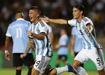 Preolímpico: en un partidazo, Argentina igualó ante Uruguay y finalizó como líder del Grupo B