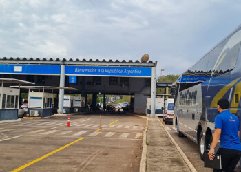 Proyectan nuevas obras en centros de frontera de Iguazú y Posadas