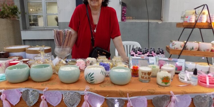 La emprendedora LOLY VISPO. Su emprendimiento en Instagram @lolitas_artesanales