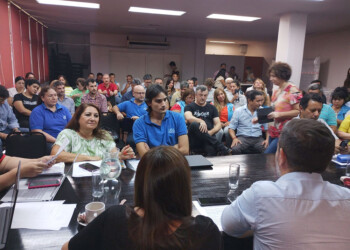 Gremios de la Mesa de Diálogo rechazaron oferta del 22% de aumento
