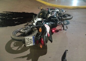 Menor falleció en derrape de motos