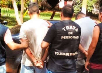 Atraparon a dos “narcodeliverys” con más de un kilo de cocaína en Posadas