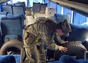 San Vicente: un colectivo con más ruedas que pasajeros a bordo