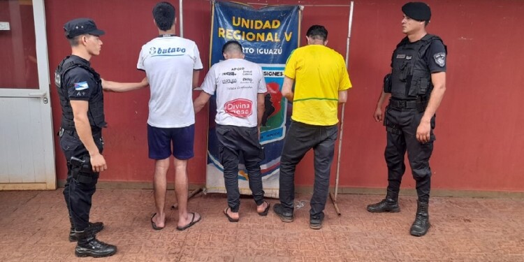 ESCURRIDIZOS. Los tres evadidos fueron capturados con intenciones de seguir escapando hacia Brasil.