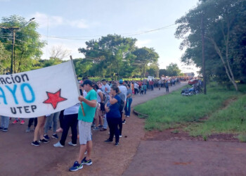 Manifestaciones en Misiones en reclamo de programas sociales y alimentos para merenderos