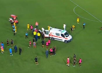 Qué se sabe del estado de salud de Javier Altamirano, el jugador de Estudiantes que se desplomó en pleno partido contra Boca