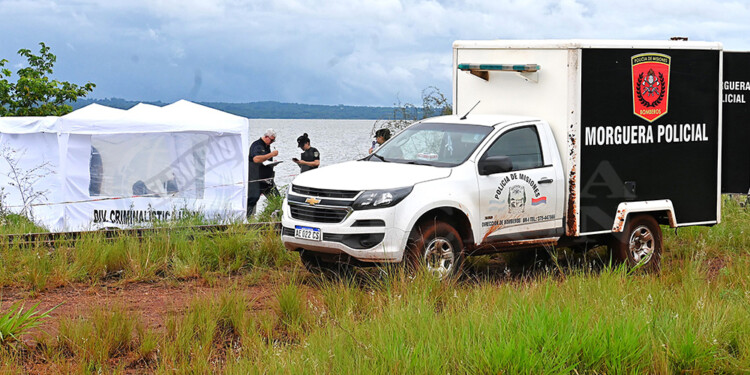 ACCESO SUR. El policía se quitó la vida entre las vías del tren internacional y el río, frente al barrio Ñu Porá de Garupá.