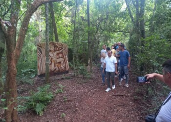 Apóstoles: inauguraron el vía crucis en la reserva ecológica Tupambaé