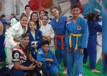 Judocas posadeños realizan colecta para poder viajar al Nacional de Carlos Paz