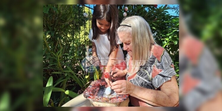 ENCUENTROS. Teresa y Olivia disfrutan mucho el tiempo compartido y la posibilidad de conservar tradiciones. (Fotos gentileza Gladis Acuña).