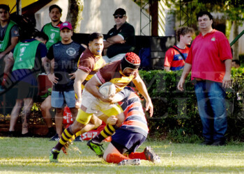 Con dos clásicos, la ovalada levanta el telón