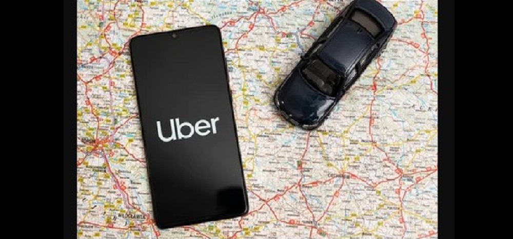 Uber en Posadas: ingresó al Concejo un proyecto de ordenanza en busca de “competitividad tanto para los taxis, como para las plataformas digitales”