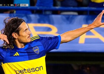 Copa de la Liga: Cavani rompió su maleficio y le dio la victoria a Boca con un triplete