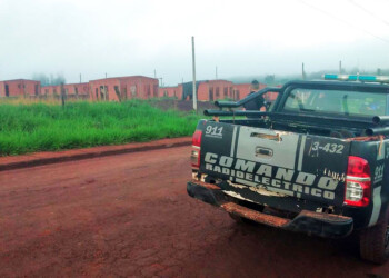 Comisario de la Policía involucrado en la usurpación de 45 viviendas