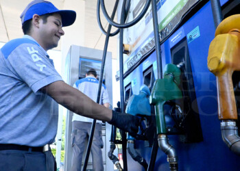 En Posadas la nafta súper subió 7,5% y el litro quedó al borde de los $1.000