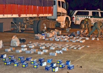 Partieron de Posadas con mercadería de contrabando disimulada en una mudanza