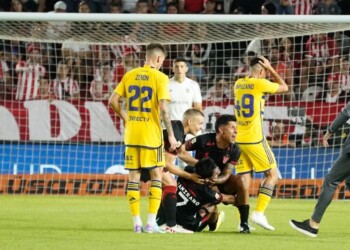 Convulsiones: cómo asistir a una persona en un episodio y el mito de “tragarse la lengua”