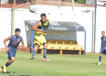 Crucero vs Mitre: un buen examen pero faltaron los goles