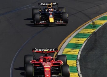 Fórmula 1: triunfazo de Carlos Sainz tras el adiós de Max Verstappen