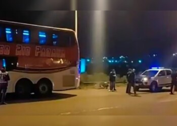 Qué dice el parte policial acerca del hombre asesinado en un colectivo