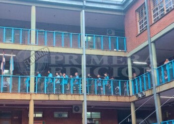 Primer día de clases: a pesar del paro docente, muchos chicos volvieron a las aulas