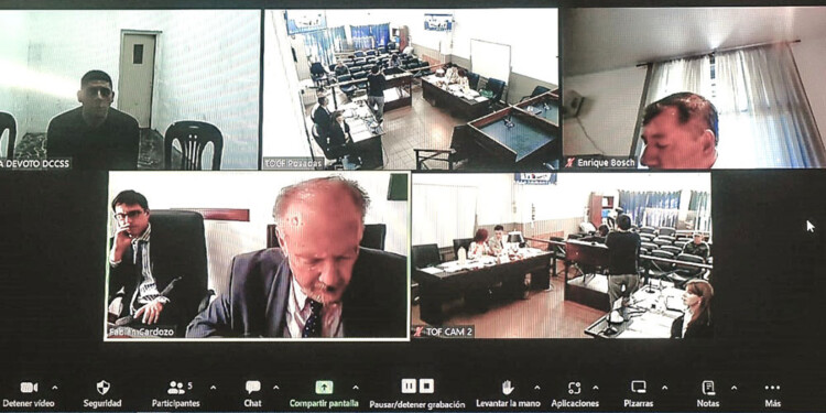 POSADAS, RESISTENCIA Y CAPITAL FEDERAL. El debate se desarrolla con los acusados detenidos en la cárcel de Devoto y un juez del tribunal, Jorge Bosch, conectado desde Chaco.