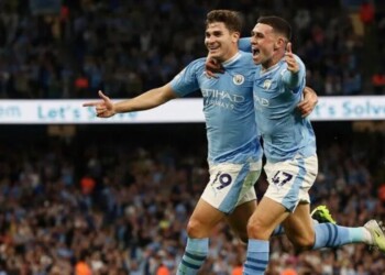 Con asistencia de Julián Álvarez, el City se quedó con el clásico de Manchester