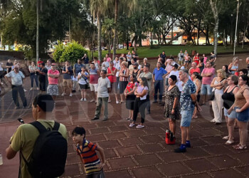 Los obereños se movilizaron contra los tarifazos de luz