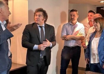 La crisis económica contagia a la política, nuestro editorial de hoy