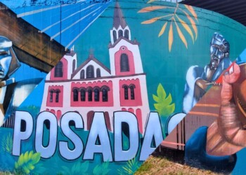 Nuevo y pintoresco mural en la terminal de ómnibus de Posadas