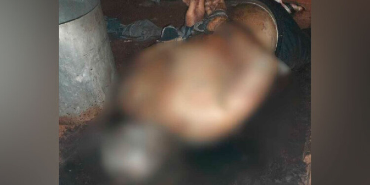 INDEFENSIÓN. El cuerpo del agricultor estaba tendido boca abajo en el acceso a su vivienda. No descartan que lo mataron estando maniatado.