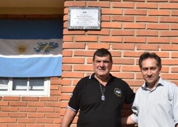 “Aquí reside un héroe de la Patria”: seis veteranos de Malvinas fueron reconocidos en Montecarlo