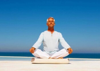 Felicidad en meditación